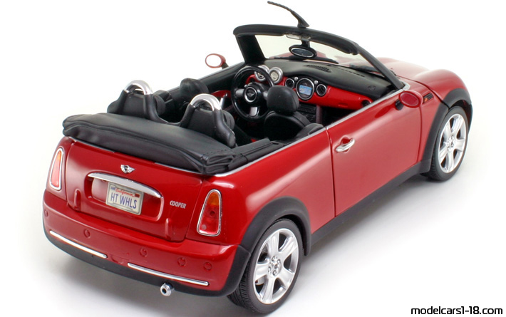 2003 - Mini Cooper Hot Wheels 1/18 (Rot) Hinten rechte seite
