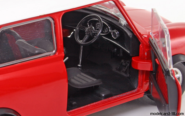 1967 - Morris Mini Cooper 1275S Majorette 1/16 (Rot / Weiß) Innenraum Armaturenbrett