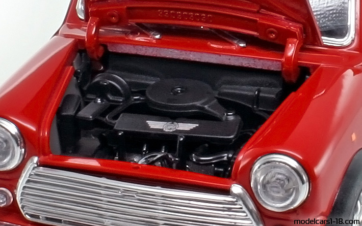 1969 - Morris Mini Cooper Bburago 1/16 (Red / Weiß) Motor