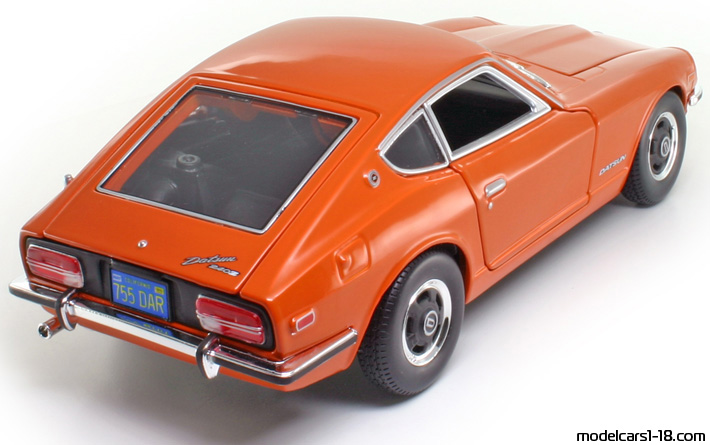 1971 - Nissan 240Z (S30) Maisto 1/18 (Orange) Hinten rechte seite