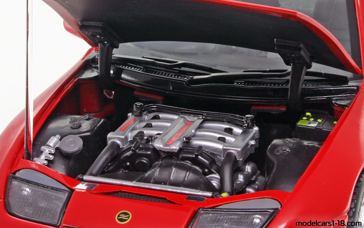1989 - Nissan 300ZX Twin Turbo (Z32) Kyosho 1/18 (Rot) Motor
