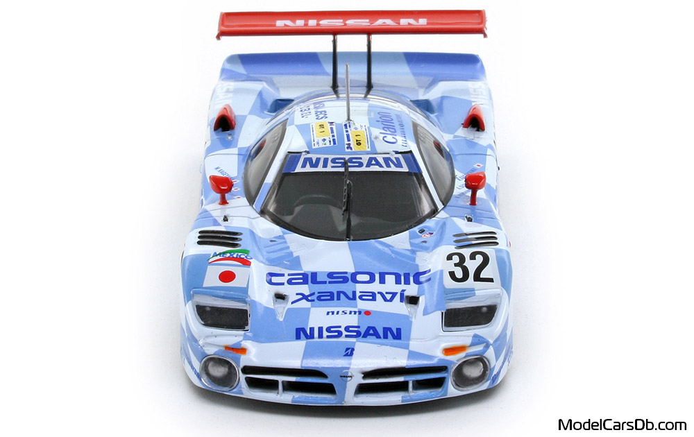 1998 - Nissan R390 GT1 Hachette 1/43 (Weiß / Blau) Front