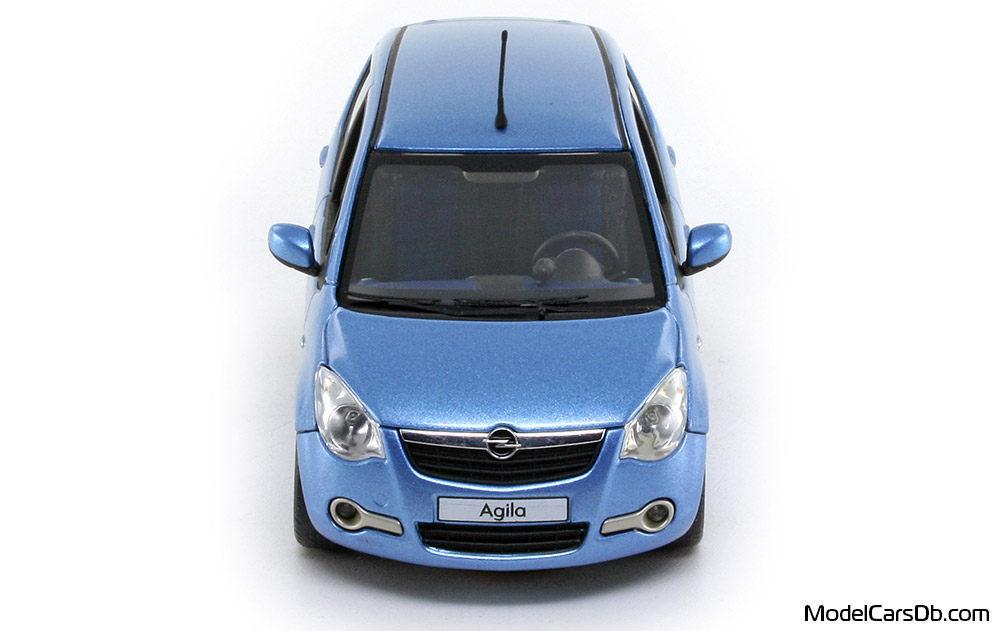 2008 - Opel Agila Schuco 1/43 (Blau) Front