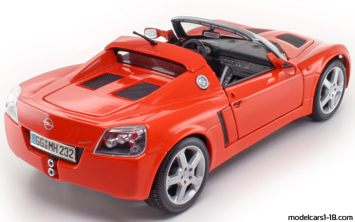 2000 - Opel Speedster Maisto 1/18 (Orange) Hinten rechte seite