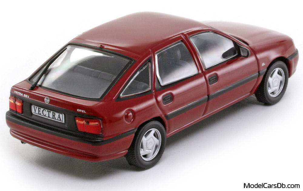 1988 - Opel Vectra GL DeAgostini 1/43 (Rot) Hinten rechte seite