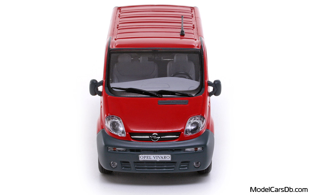 2001 - Opel Vivaro Minichamps 1/43 (Weiß) Front