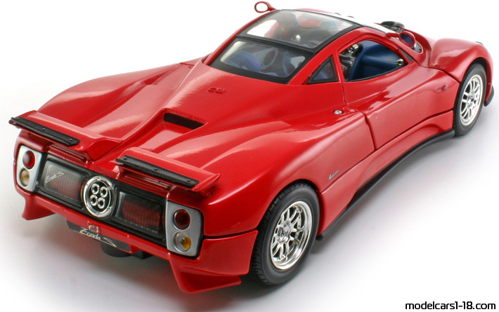 1999 - Pagani Zonda C12 Solido 1/18 (Rot) Hinten rechte seite