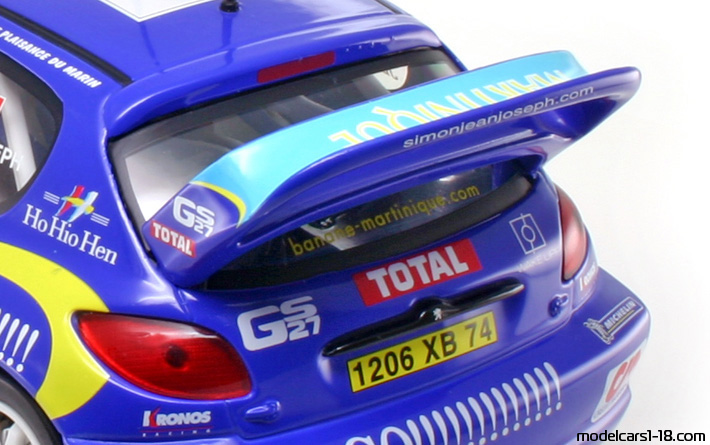 1999 - Peugeot 206 WRC Solido 1/18 (Blau / Gelb) Kofferraum / Klappbare Scheinwerfer