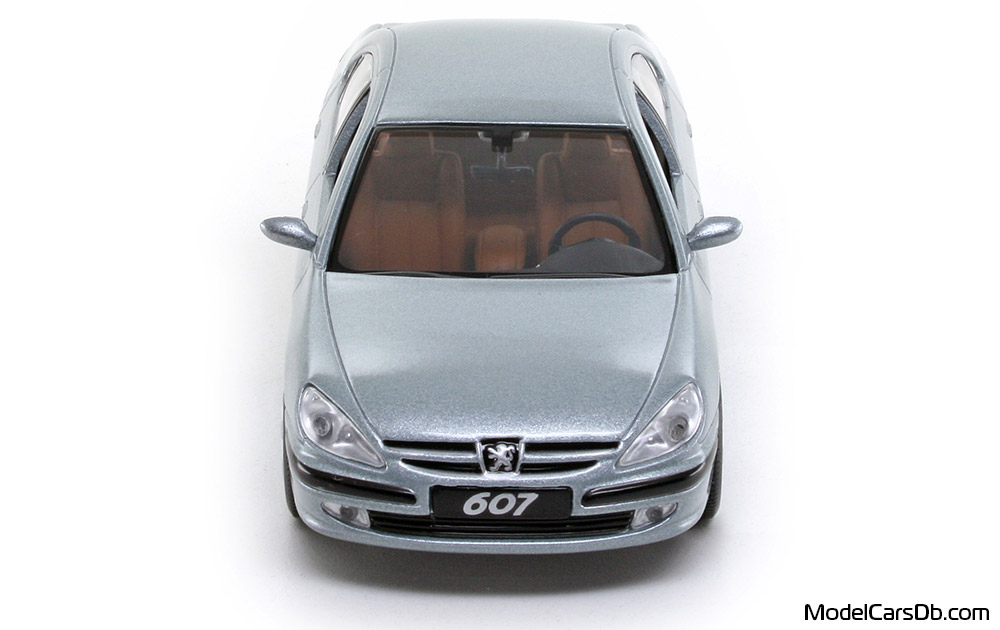 2000 - Peugeot 607 Norev 1/43 (Silber) Front