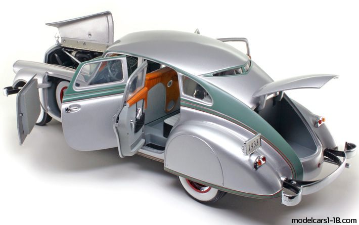 1933 - Pierce-Arrow Silver Arrow Signature Models 1/18 (Silber / Grün) Zu öffnende Teile