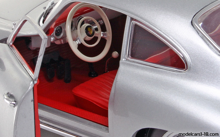 1956 - Porsche 356 A Sun Star 1/18 (Gelb) Innenraum Armaturenbrett