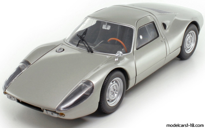 1964 - Porsche 904 Carrera GTS Minichamps 1/18 (Silber) Vorne linke Seite