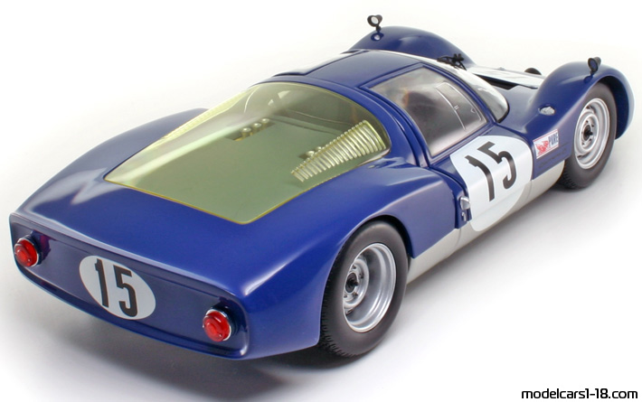 1966 - Porsche 906 Minichamps 1/18 (Blau / Silber) Hinten rechte seite