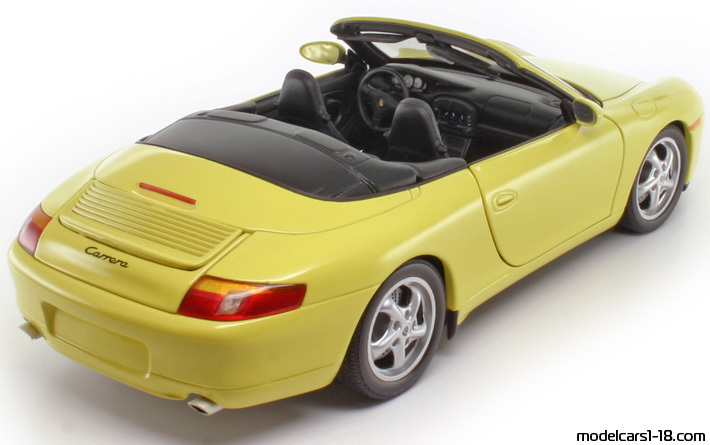 1997 - Porsche 911 Carrera (996) UT 1/18 (Gelb) Hinten rechte seite