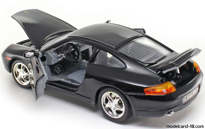 2000 - Porsche 911 Carrera (996) Motor Max 1/18 (Schwarz) Zu öffnende Teile