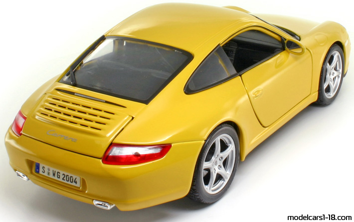 2004 - Porsche 911 Carrera S (997) Maisto 1/18 (Gelb) Hinten rechte seite