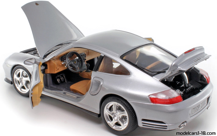 2000 - Porsche 911 Turbo (996) Bburago 1/18 (Silber) Zu öffnende Teile