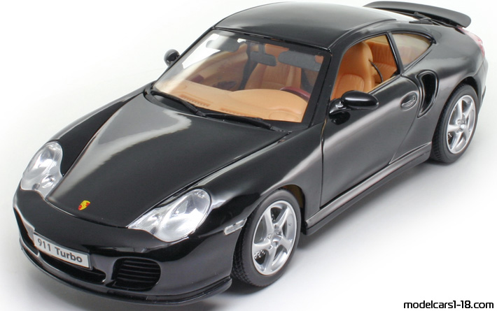 2000 - Porsche 911 Turbo (996) Welly 1/18 (Red) Vorne linke Seite