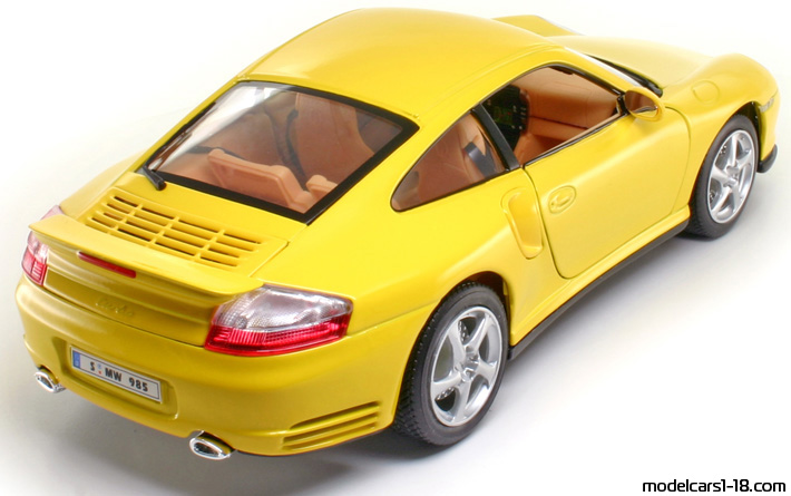 2000 - Porsche 911 Turbo (996) Welly 1/18 (Gelb) Hinten rechte seite