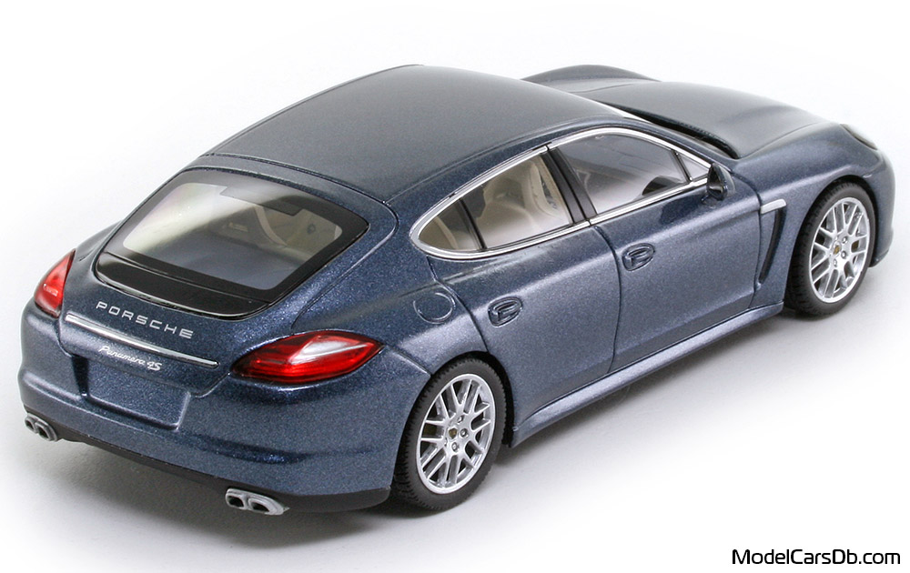 2011 - Porsche Panamera 4S (970) Minichamps 1/43 (Blau) Hinten rechte seite