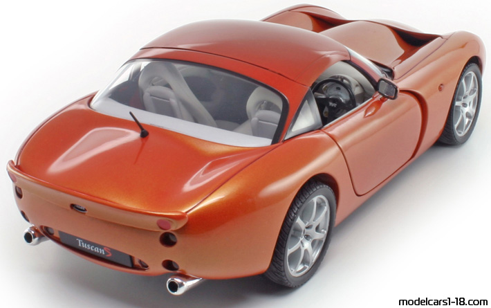 2000 - TVR Tuscan S Revell 1/18 (Orange) Hinten rechte seite