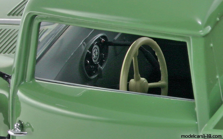 1952 - Tempo Hanseat Minichamps 1/18 (Grün) Innenraum Armaturenbrett