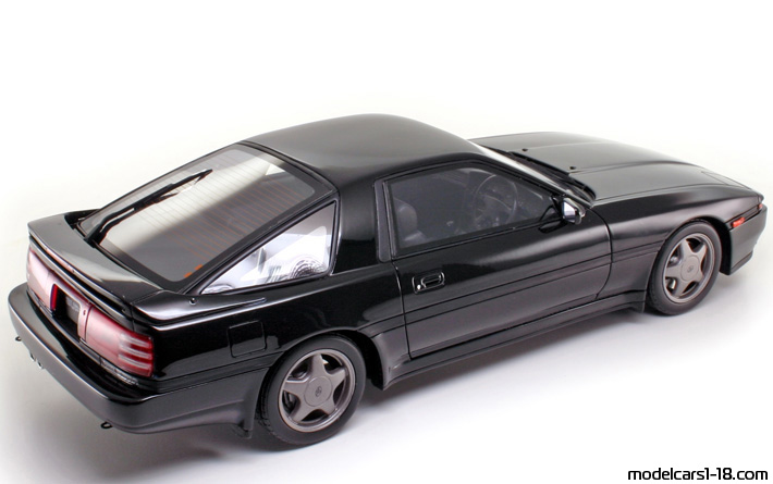 1990 - Toyota Supra 2.5 Twin Turbo R (A70) Otto Models 1/18 (Schwarz) Zu öffnende Teile