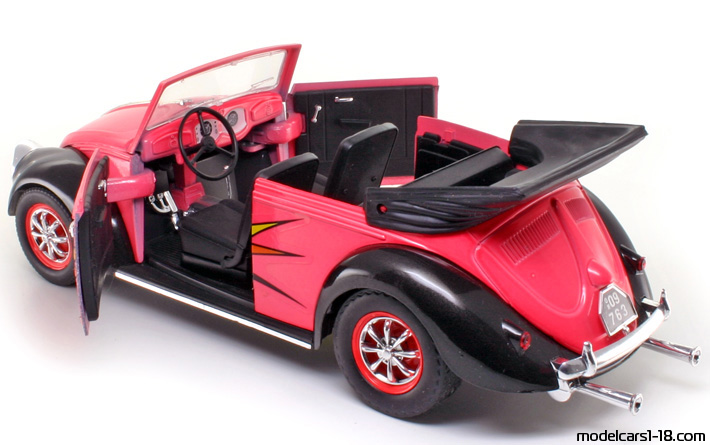 1949 - Volkswagen Beetle (Kaefer) Solido 1/17 (Rosa / Schwarz) Zu öffnende Teile