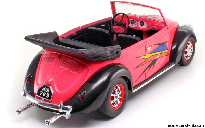 1949 - Volkswagen Beetle (Kaefer) Solido 1/17 (Rosa / Schwarz) Hinten rechte seite