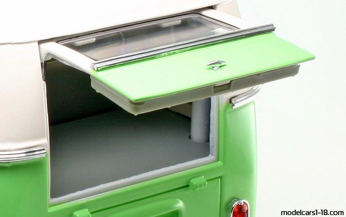 1962 - Volkswagen Microbus Road Signature 1/18 (Grün / Weiß) Kofferraum / Klappbare Scheinwerfer
