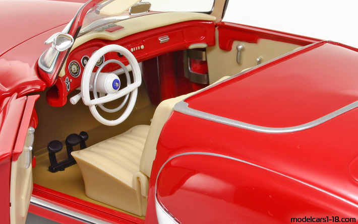 1957 - Wartburg 313 Revell 1/18 (Rot) Innenraum Armaturenbrett