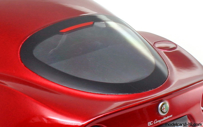 2007 - Alfa Romeo 8C Competizione Welly 1/18 (Rot) Kofferraum / Klappbare Scheinwerfer