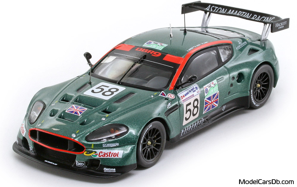 2005 - Aston Martin DBR9 IXO 1/43 - Front left side