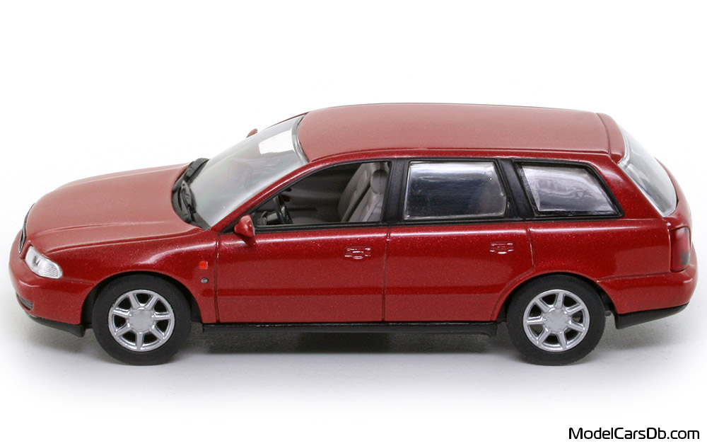 1996 - Audi A4 Avant (B5) Minichamps 1/43 (Red) Side