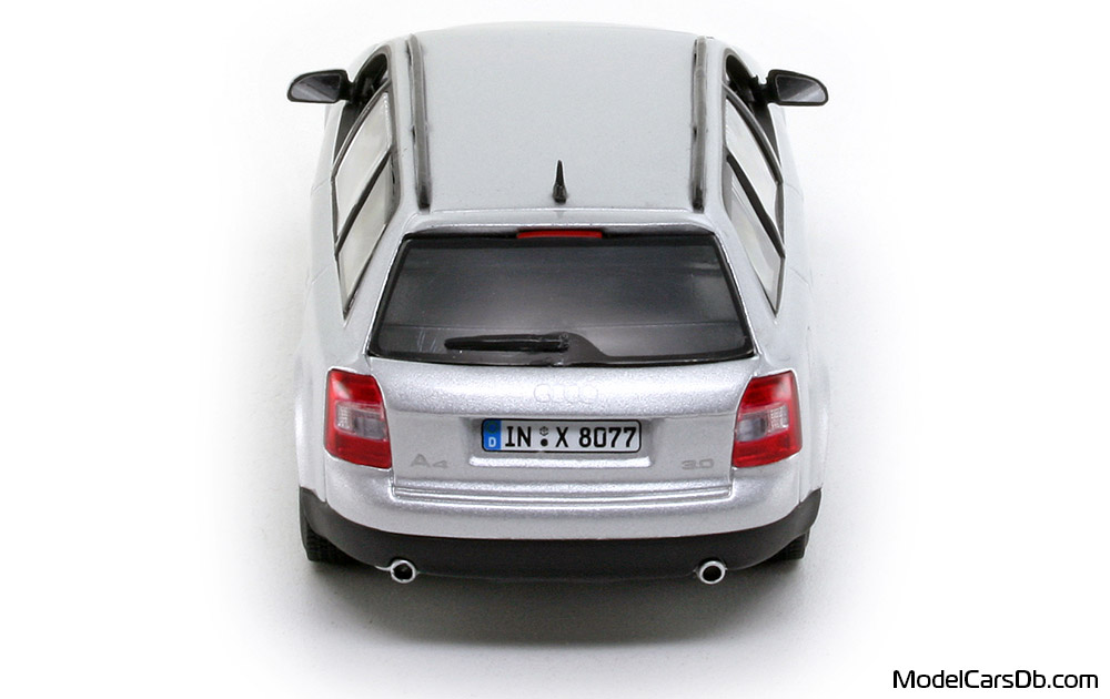 2001 - Audi A4 Avant (B6) Minichamps 1/43 (Silber) Heck