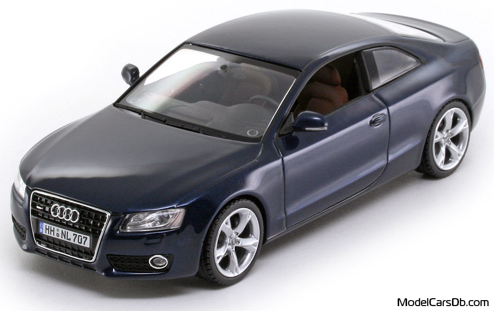 2007 - Audi A5 (8T) Schuco 1/43 (Blau) Vorne linke Seite