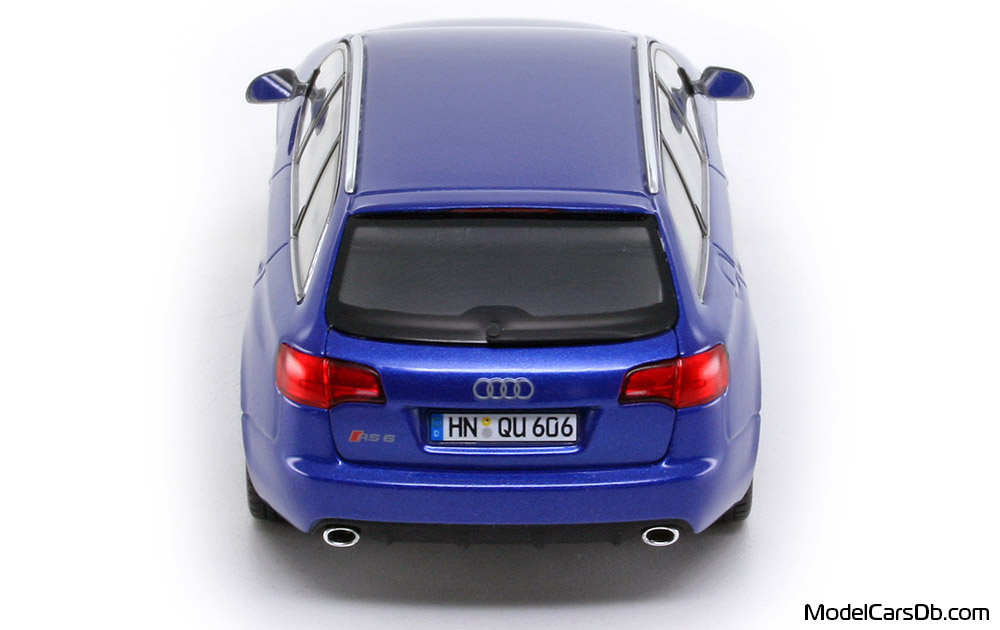 2008 - Audi RS6 Avant (C6) Minichamps 1/43 (Blau) Heck