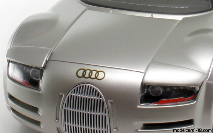 2000 - Audi Rosemeyer Concept Maisto 1/18 (Silver) Other details