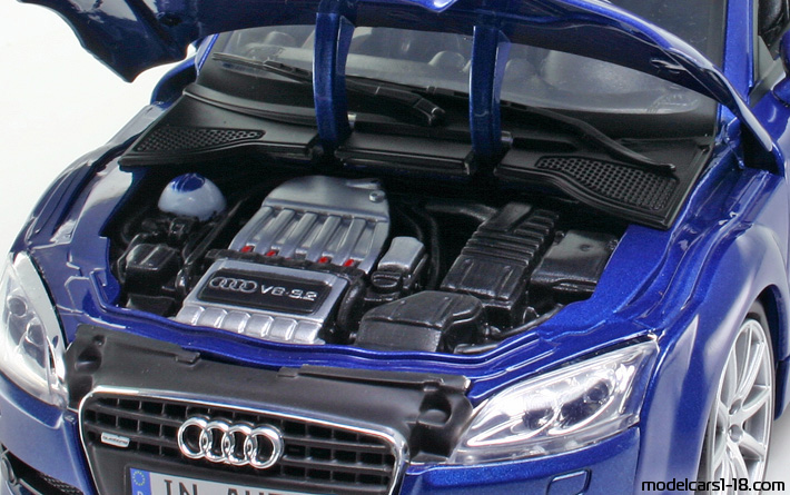 2006 - Audi TT (8J) Motor Max 1/18 (Blau) Motor