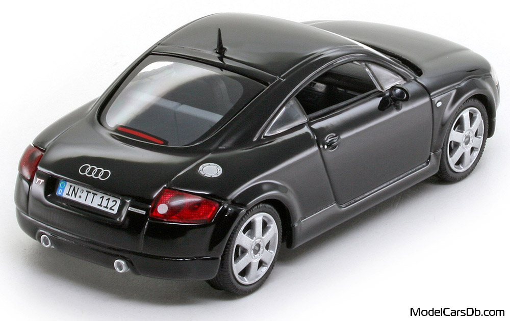 1998 - Audi TT (8N) Minichamps 1/43 (Черен) Задна дясна страна