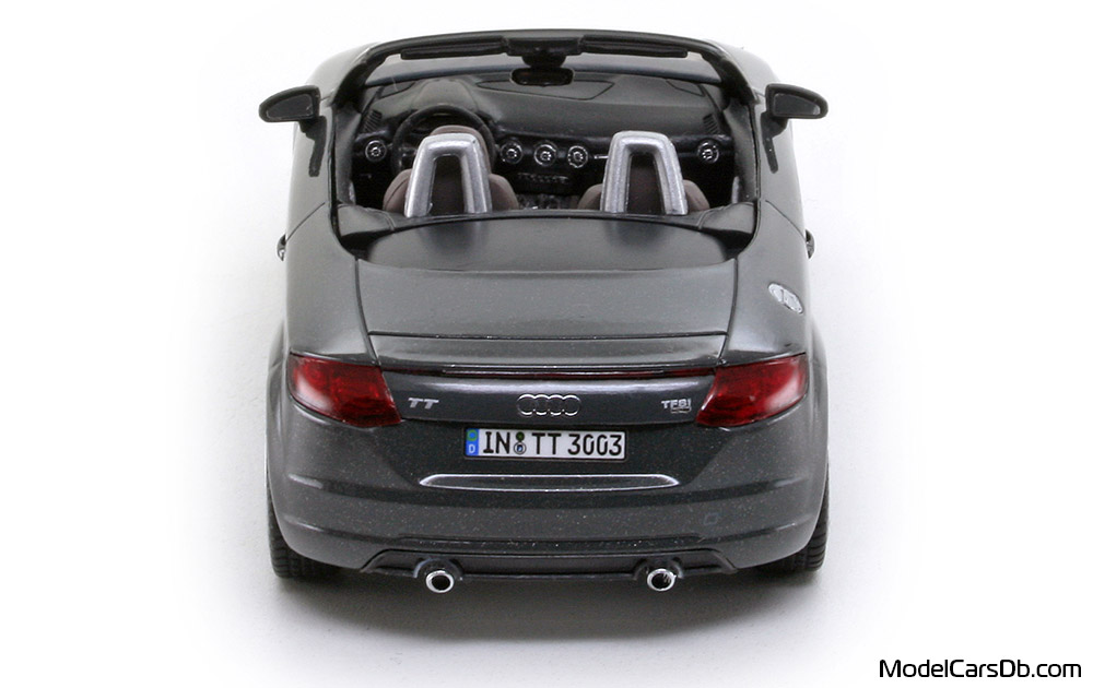 2014 - Audi TT Roadster (8S) iScale 1/43 (Grey) Rear end
