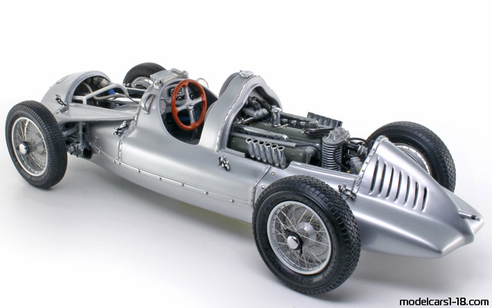 1938 - Auto Union Type D CMC 1/18 - Zu öffnende Teile