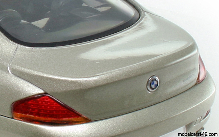 2004 - BMW 645 Ci (E63) Hot Wheels 1/18 (Gold) Other details