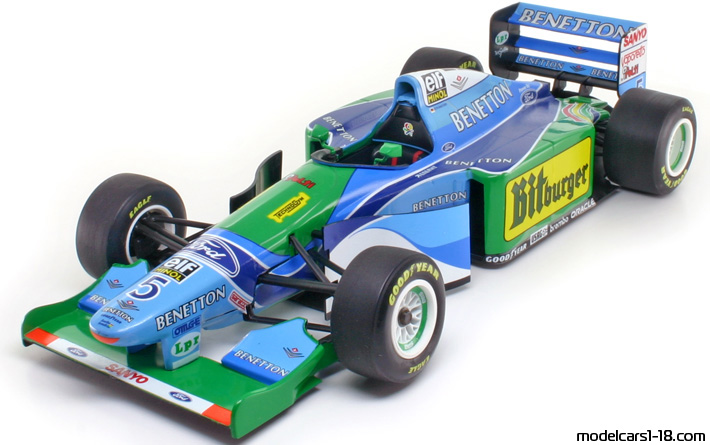 1994 - Benetton Ford B194 Minichamps 1/18 - Vorne linke Seite