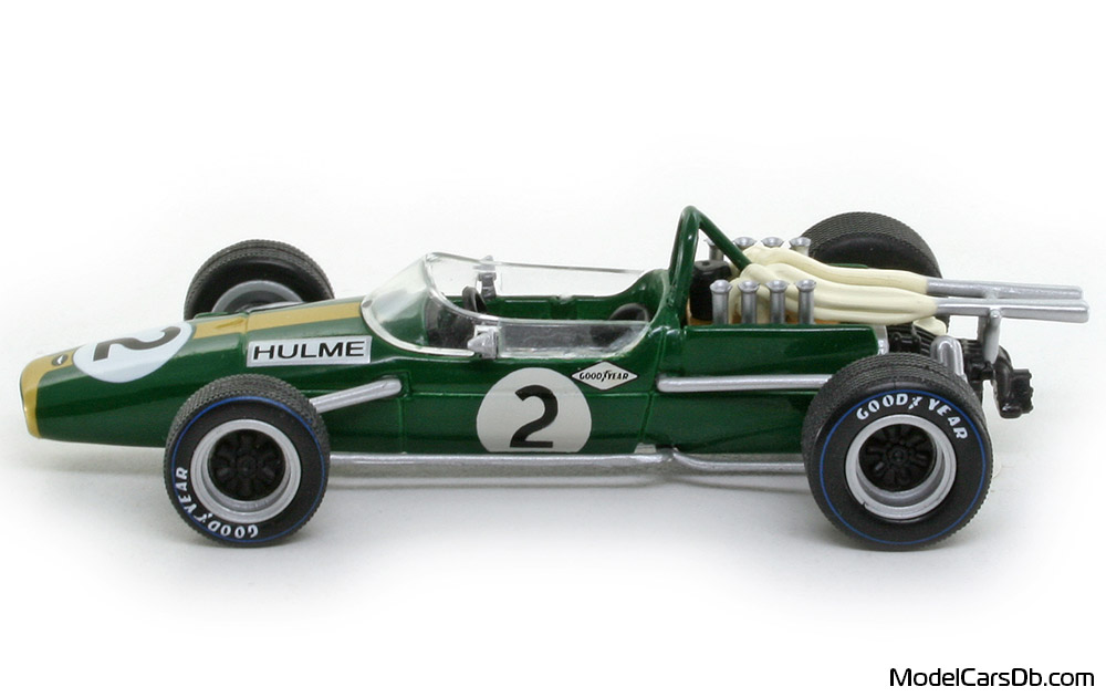 1967 - Brabham BT24 RBA Collectibles 1/43 (Green / Yellow) Side