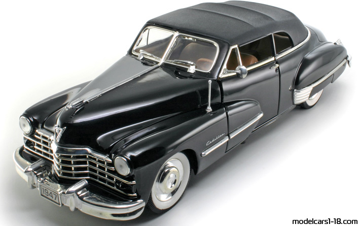 1947 - Cadillac 62 Anson 1/18 - Vorne linke Seite