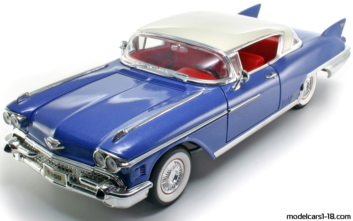 1958 - Cadillac Eldorado Seville (62) Road Signature 1/18 - Предна лява страна