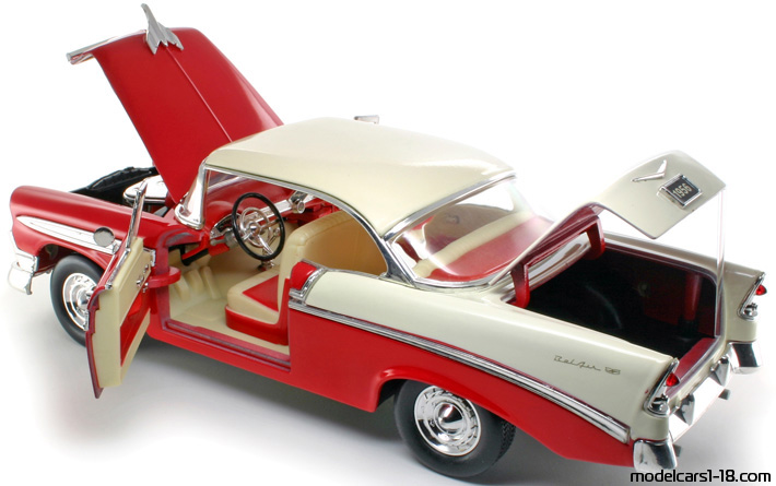 1956 - Chevrolet Bel Air Road Signature 1/18 (Rot / Weiß) Zu öffnende Teile