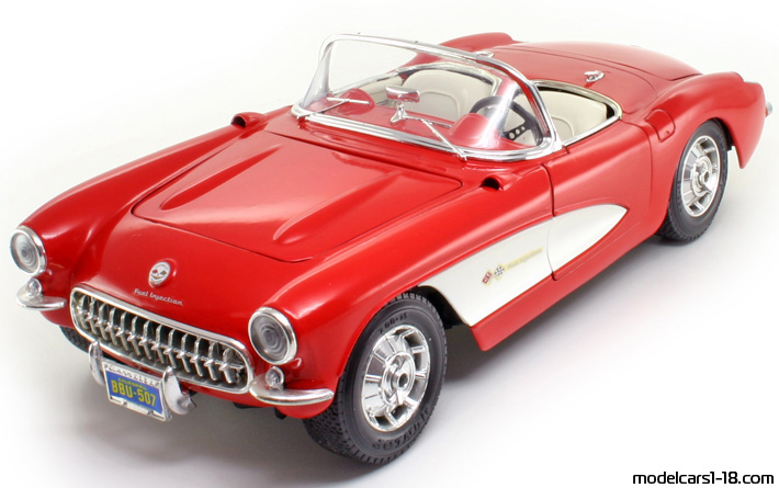 1957 - Chevrolet Corvette C1 Bburago 1/18 - Vorne linke Seite