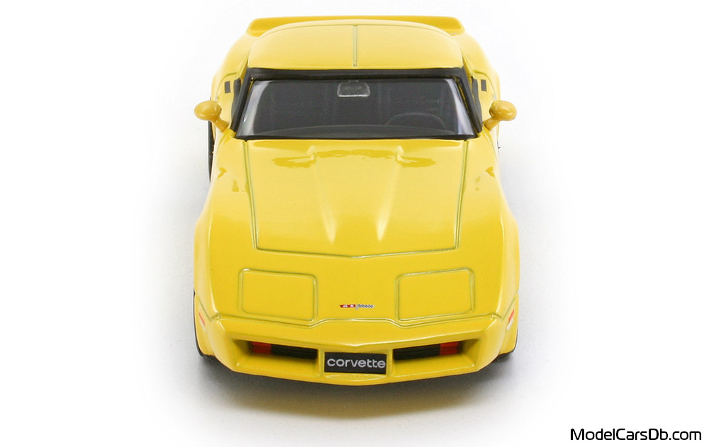 1980 - Chevrolet Corvette C3 Altaya 1/43 (Yellow) Front end